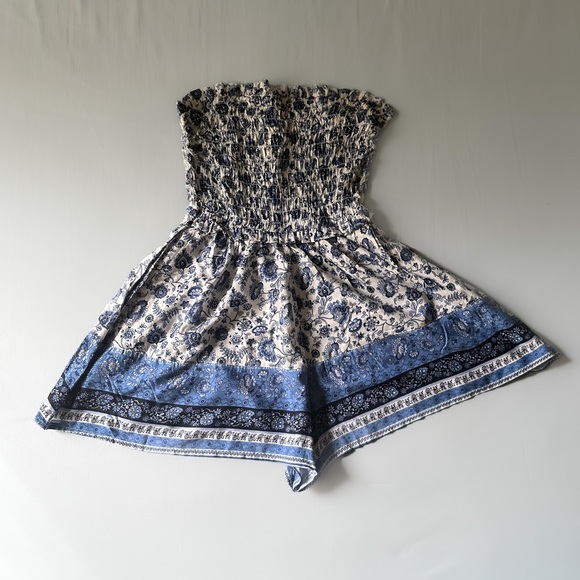 Jessica Simpson Strapless Floral Romper in Size XS - Picture 1 of 4